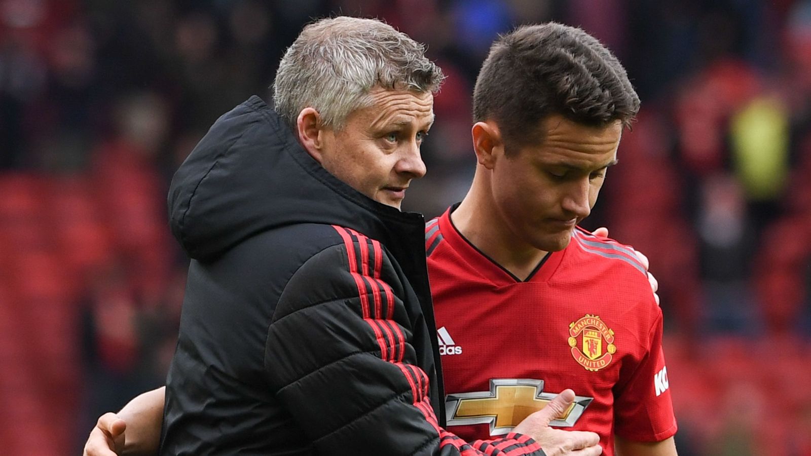 Ander Herrera backs Ole Gunnar Solskjaer in ‘tough job’ at Manchester United