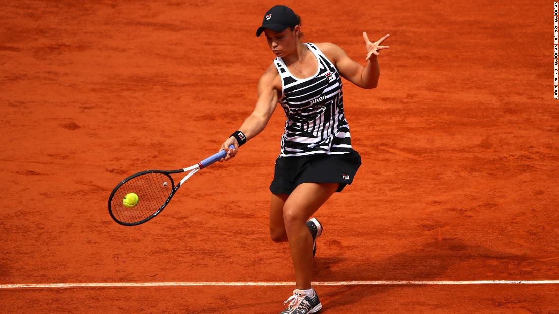 Ashleigh Barty beats Marketa Vondrousova to win French Open