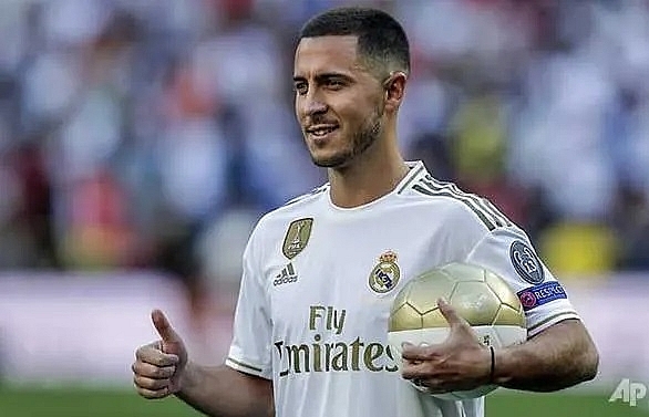 Hazard unveiled to 50,000 Real Madrid fans at Santiago Bernabeu